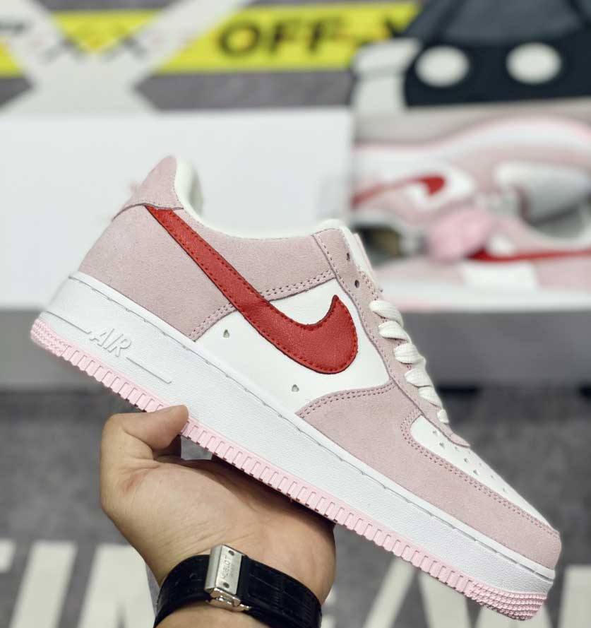 nike air force 1 07 qs love letter